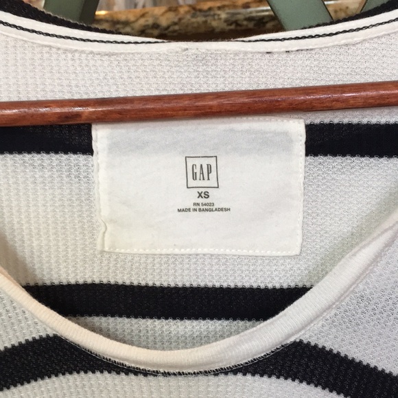 Gap Small long sleeve white w/ black stripe shirt - Picture 2 of 3
